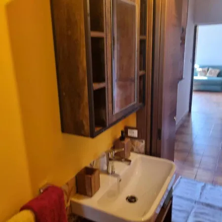 Hébergement de vacances Tra Il Mare E I Monti *