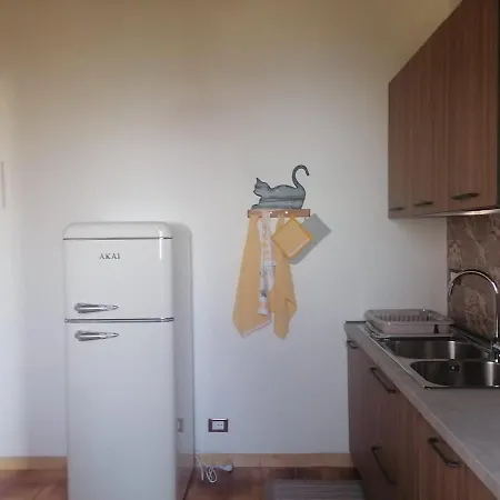 Tra Il Mare E I Monti *