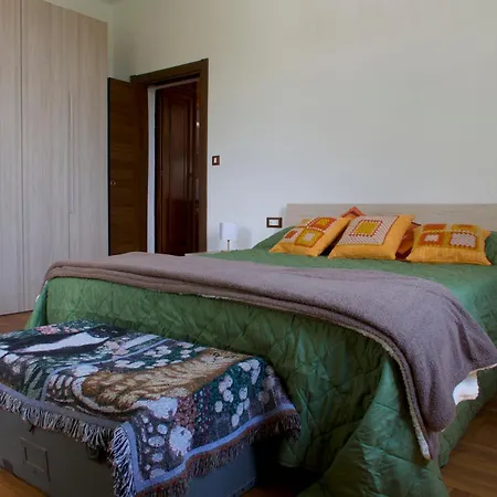 Tra Il Mare E I Monti Holiday home